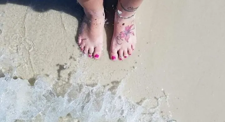 OnlyFans cuenta ms.lilyfoot header 2