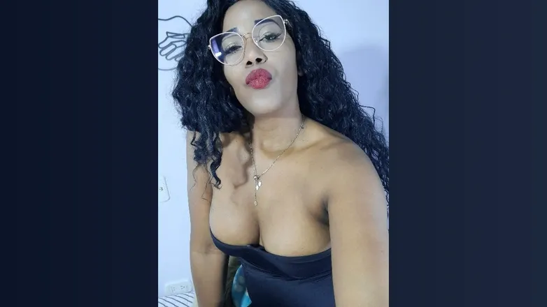 OnlyFans cuenta jessiaklarc37 header 2