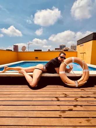 OnlyFans account  behindchris header 2