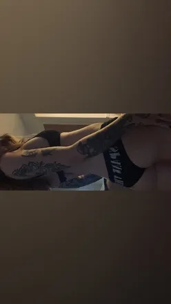 OnlyFans cuenta kaybabes69 header 2