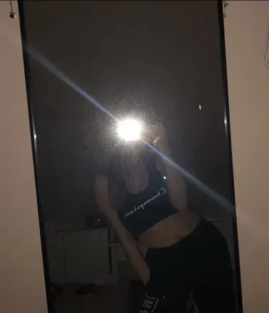 OnlyFans cuenta amelie-yuri avatar 1