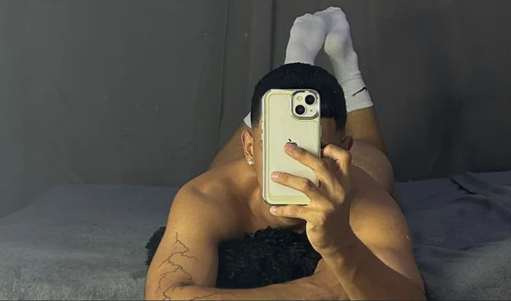 OnlyFans cuenta adriigold1 header 2