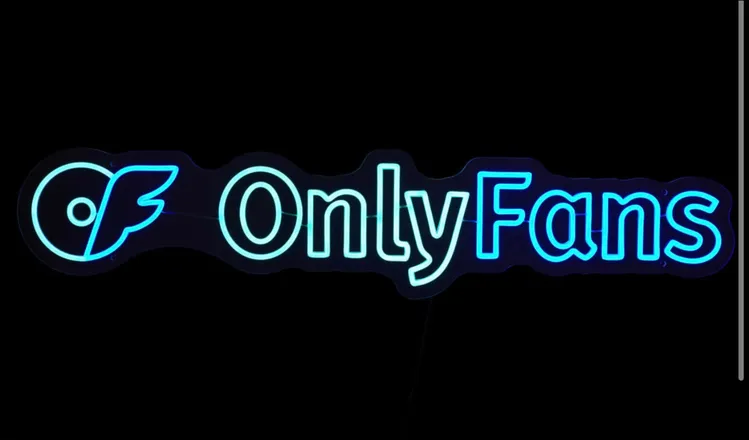 OnlyFans cuenta wildcherrybabey header 2