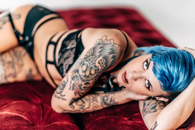 OnlyFans cuenta hairmetalxx header 2