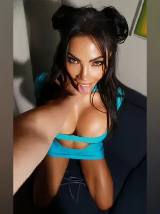 OnlyFans cuenta sweetnspicyhotmama header 2
