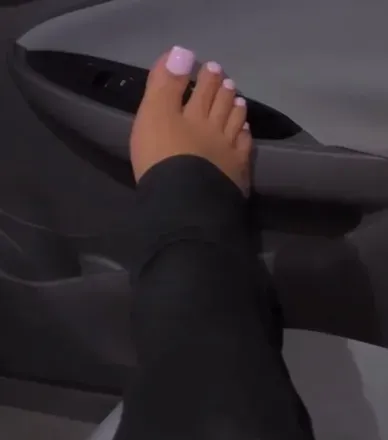 OnlyFans cuenta fvckmytoes avatar 1