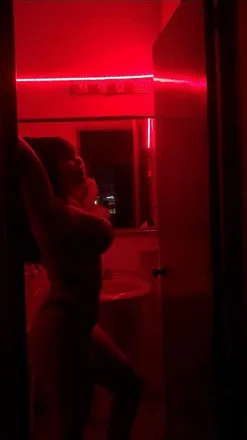 OnlyFans cuenta varliemie header 2