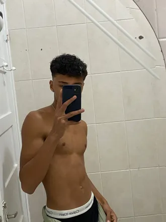 OnlyFans account  boyvb19 header 2