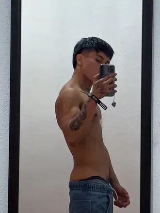 OnlyFans cuenta aelxlxn avatar 1