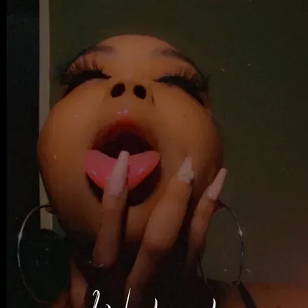 OnlyFans account  hazel_bell avatar 1