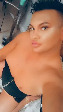 OnlyFans cuenta brunettetwink95 header 2