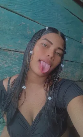 OnlyFans cuenta u210625000 header 2