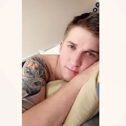 OnlyFans account  brettsbigsecret header 2