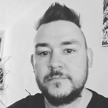 OnlyFans account  tomtom1986 header 2