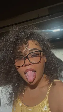 OnlyFans cuenta honeydripstick avatar 1