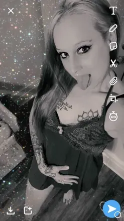 OnlyFans cuenta tatteddoll22 header 2