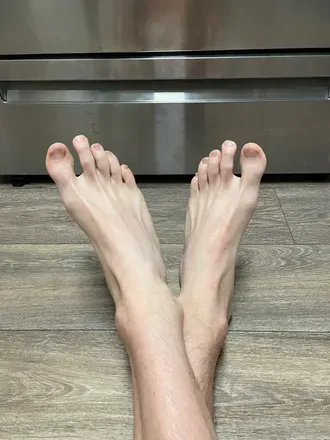 OnlyFans cuenta abs_n_toes header 2