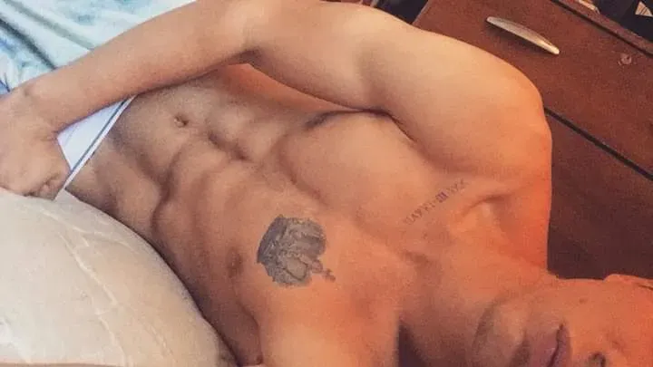 OnlyFans cuenta camachoficiall header 2
