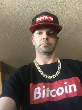 OnlyFans account  johnnybitcoin avatar 1