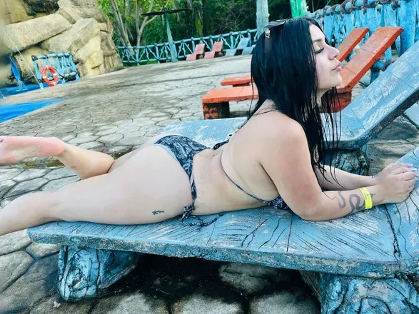 OnlyFans cuenta alizonocampo header 2