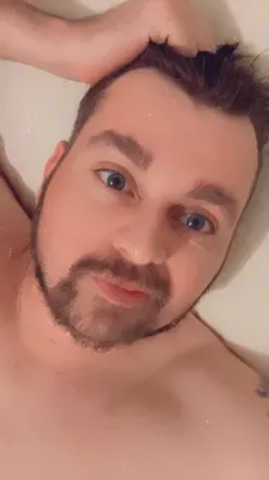 OnlyFans account  mitchluvs avatar 1