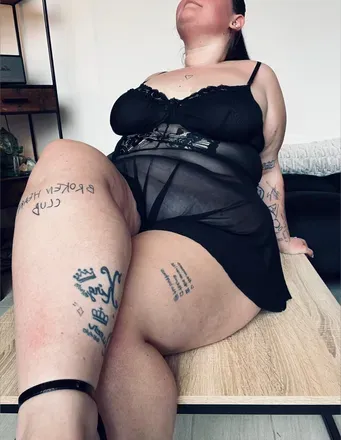 OnlyFans cuenta curvinkgirl avatar 1