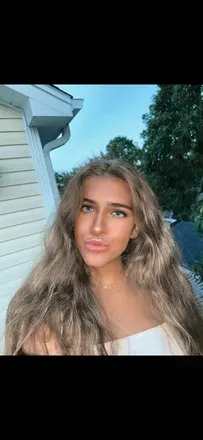 OnlyFans cuenta yourmadeline avatar 1