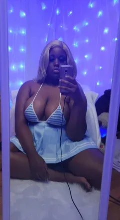 OnlyFans cuenta cherubtreats header 2