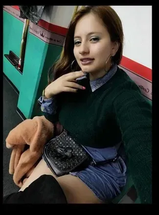 OnlyFans account  tatisavi avatar 1