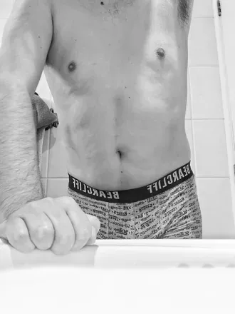 OnlyFans account  willi_son avatar 1