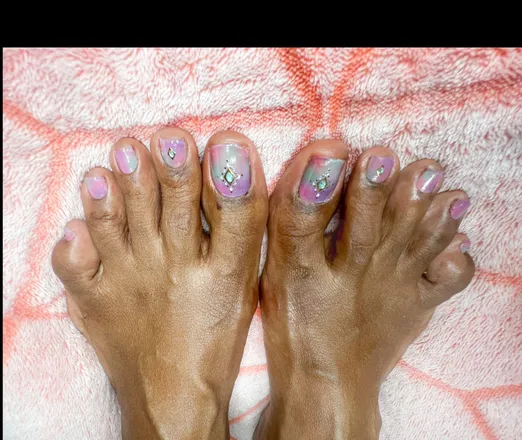 OnlyFans cuenta curlyfeets header 2