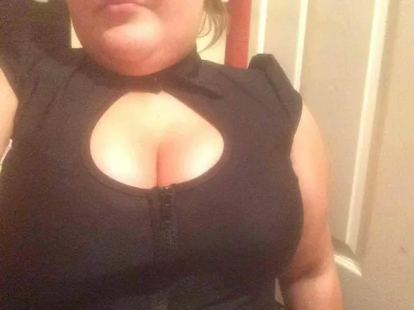 OnlyFans cuenta bethabbie header 2