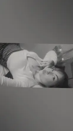 OnlyFans cuenta kathy_violeta header 2