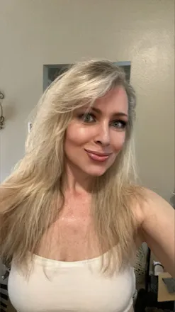 OnlyFans account  cheripie44 header 2