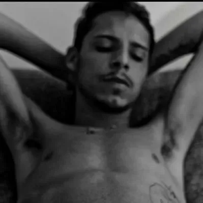OnlyFans cuenta kauanmenezes013 avatar 1