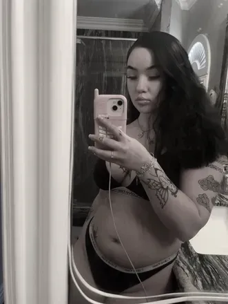 OnlyFans account  nicolehaleigh avatar 1