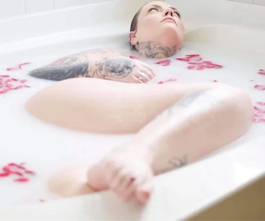 OnlyFans cuenta exotattoos header 2
