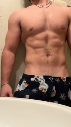 OnlyFans cuenta rclements32 header 2