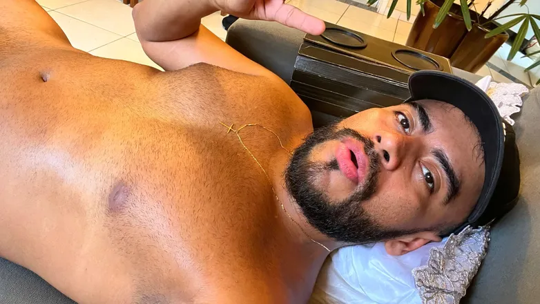 OnlyFans cuenta ivanmoraesoficial header 2