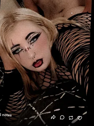 OnlyFans account  ashlynrose02 avatar 1