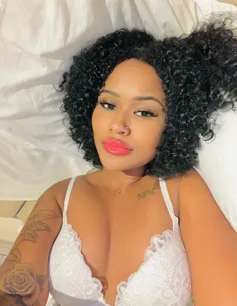 OnlyFans cuenta therealjenny avatar 1