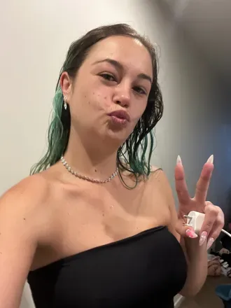 OnlyFans cuenta nikiwi avatar 1