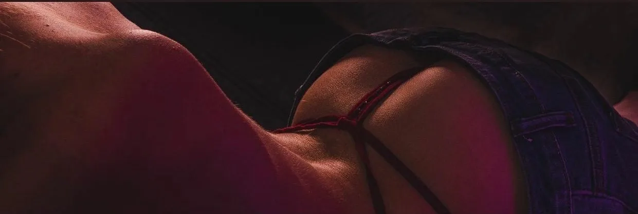 OnlyFans cuenta emiliguti9 header 2