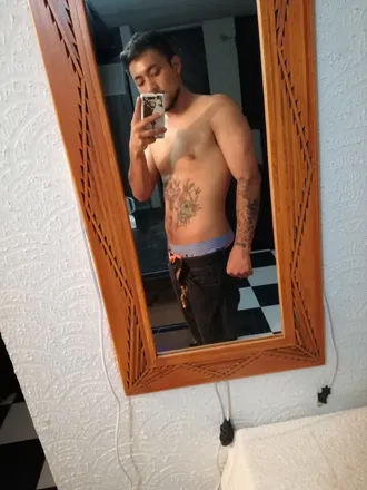 OnlyFans account  pikachu_2000 header 2