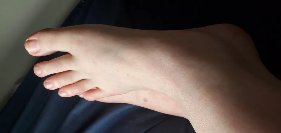 OnlyFans cuenta hotdirtyfeet16 header 2