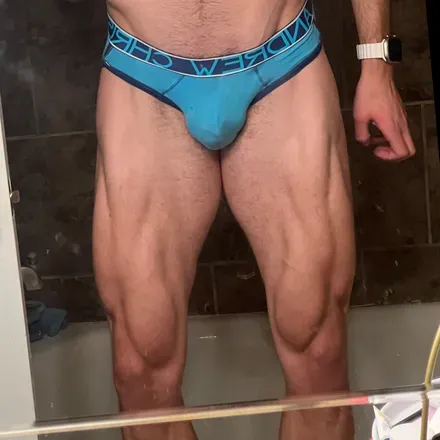 OnlyFans cuenta alegs1313 avatar 1