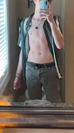OnlyFans account  tyz1921 avatar 1