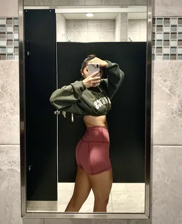 OnlyFans cuenta miachung header 2