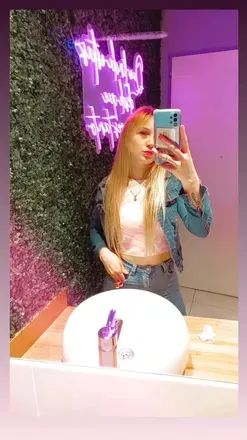 OnlyFans cuenta juliboomonly27 avatar 1