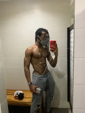 OnlyFans cuenta yaakovrenteria header 2